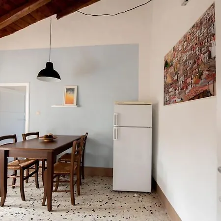 Casa Degli Ospiti Apartment